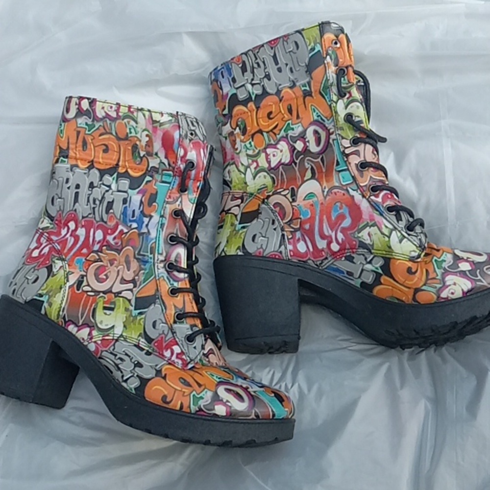 Ashley Blue Women's heeled boots